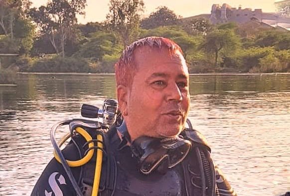 डूबती सांसों के लिए देवदूत हैं विष्णु शृंगी