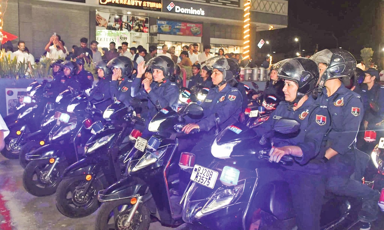 हथियार लहराते ही रेड अलर्ट, 18 पार वालों के लिए बनेगी 'स्पेसिफिक सेल'