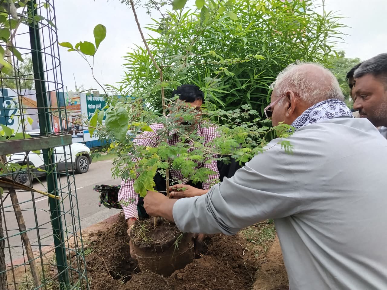 सूरज प्रकाश मालव का अनूठा प्रकृति प्रेम