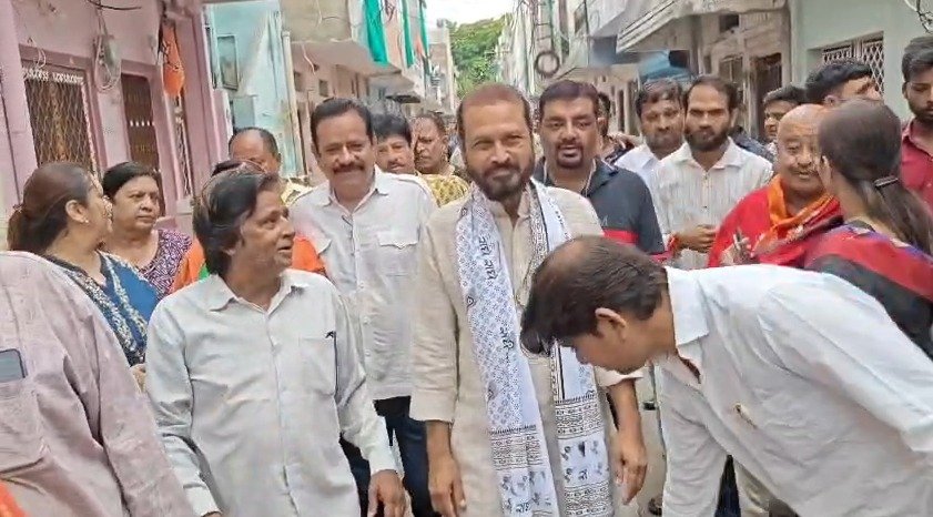 पुनर्मतदान के बीच निर्दलीय राजकुमारी मयानी का भाजपा को समर्थन