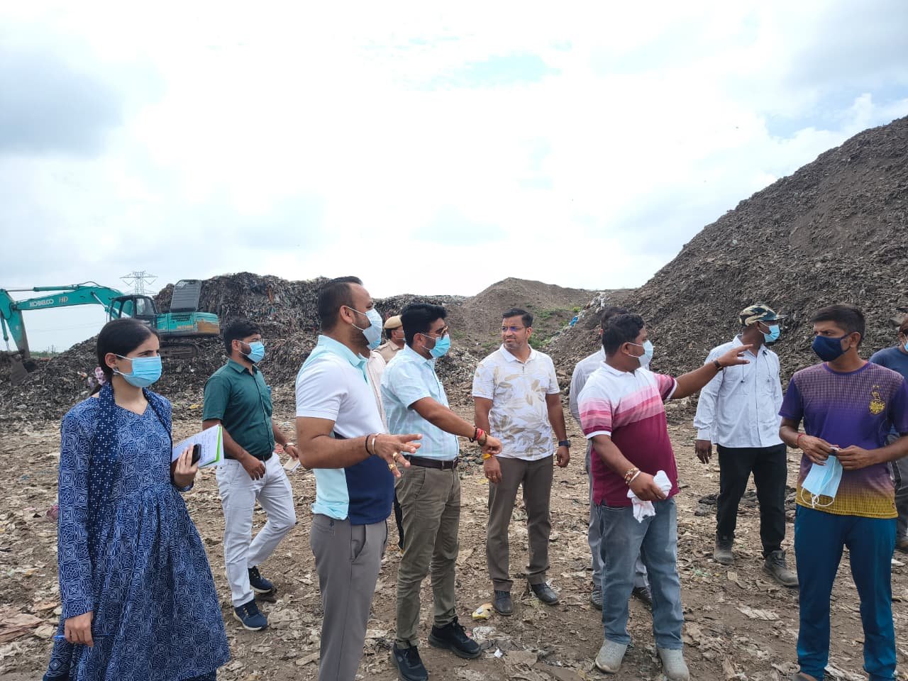 पुराने कचरे के निस्तारण की मियाद बीती, काम अधूरा; नोटिस के निर्देश