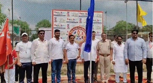 70वीं जिला स्तरीय विद्यालय खेलकूद प्रतियोगिता का भव्य शुभारंभ, खिलाड़ियों में दिखा उत्साह
