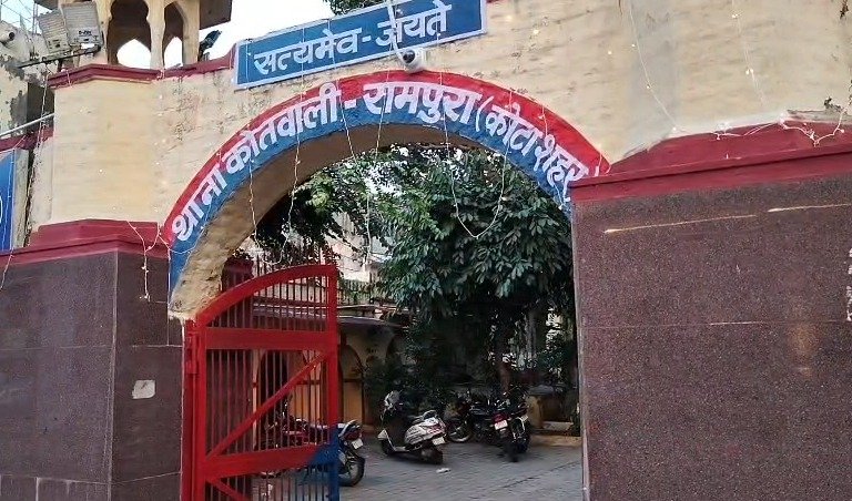 ‘नगर सेठ’ गणेश पंडाल में तलवार लहराने का आरोपी गिरफ्तार