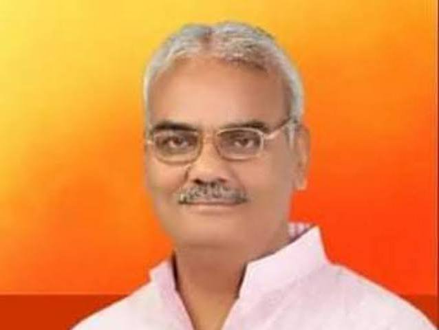 मदन दिलावर की सेवा संकल्प एवं स्वच्छता अभियान पदयात्रा का अंतिम दिन, खीमच गांव से हुआ शुभारंभ