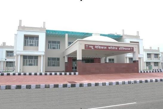 कोटा: पशुओं को चारा डालते समय महिला को सांप ने काटा, इलाज के दौरान मौत