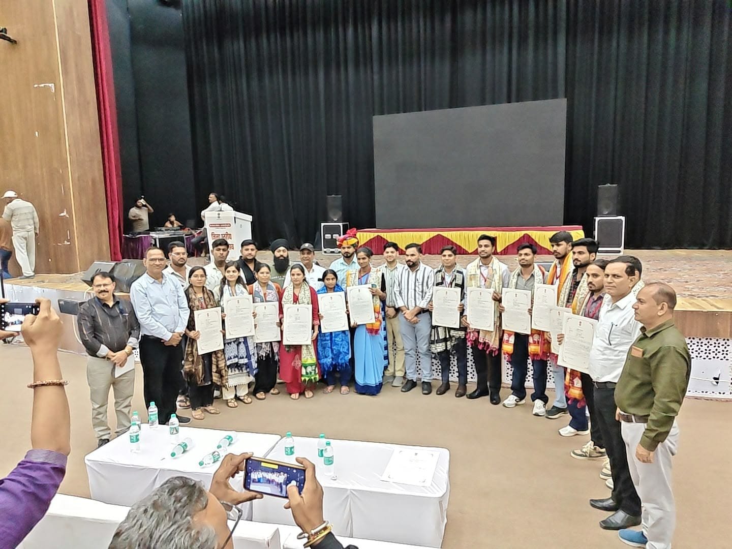 बूंदी में रोजगार उत्सव: 32 नव नियुक्त कार्मिकों को मिले नियुक्ति पत्र और वेलकम किट