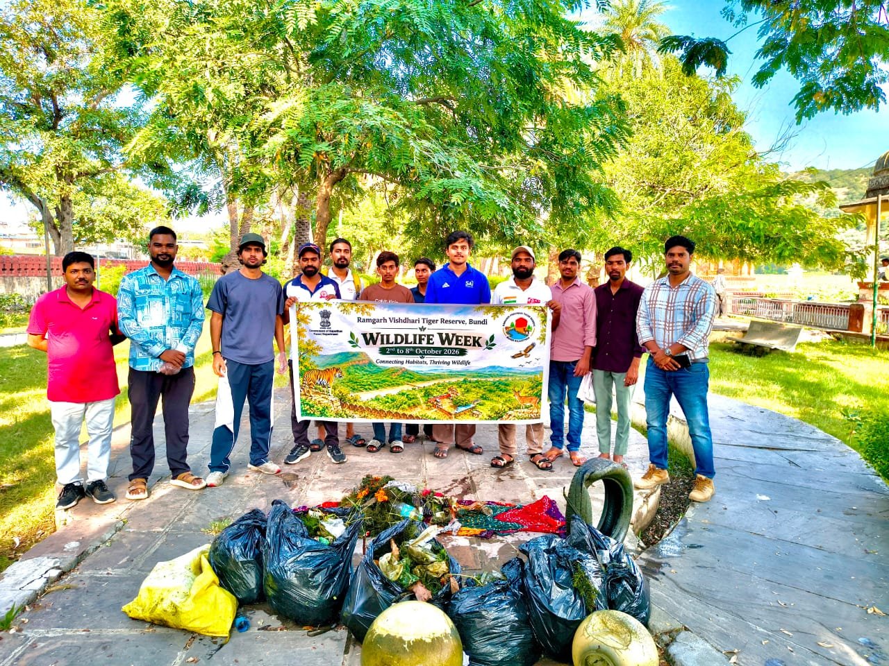 पर्यावरण संरक्षण के लिए युवाओं ने संभाली कमान, जैतसागर और स्मृति कुंज में चलाया सघन स्वच्छता अभियान