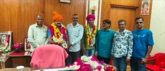 बूंदी में 6 लैब टेक्नीशियनों की दोबारा नियुक्ति की मांग, सभापति को सौंपा ज्ञापन