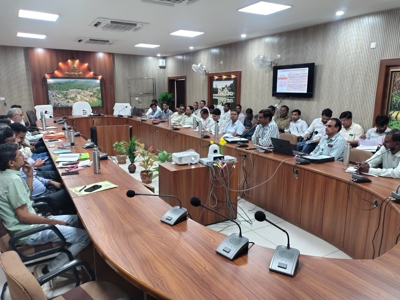 पंचायत चुनाव की तैयारी तेज, बूंदी में रिटर्निंग अधिकारियों को दिया प्रशिक्षण