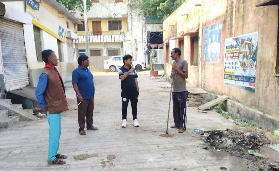 रामगंजमंडी में सफाई व्यवस्था पर सख्ती, दो स्थाई कर्मचारी निलंबित