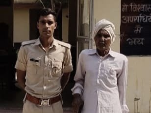 ढाई महीने बाद खुला बुजुर्ग महिला की हत्या का राज, 73 साल के पति ने ही धारदार हथियार से की थी हत्या