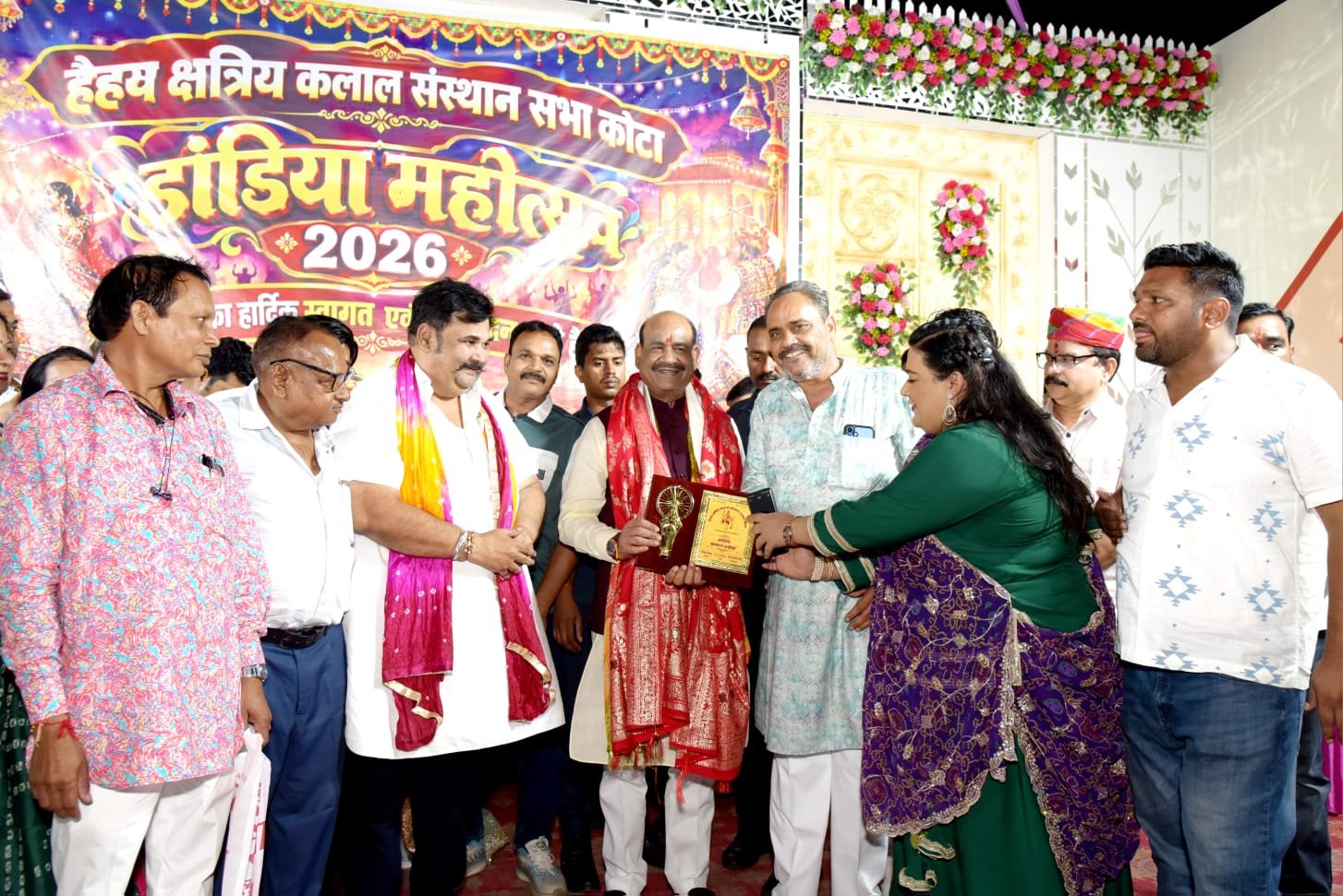 डांडिया और गरबा भारतीय संस्कृति की पहचान : ओम बिरला
