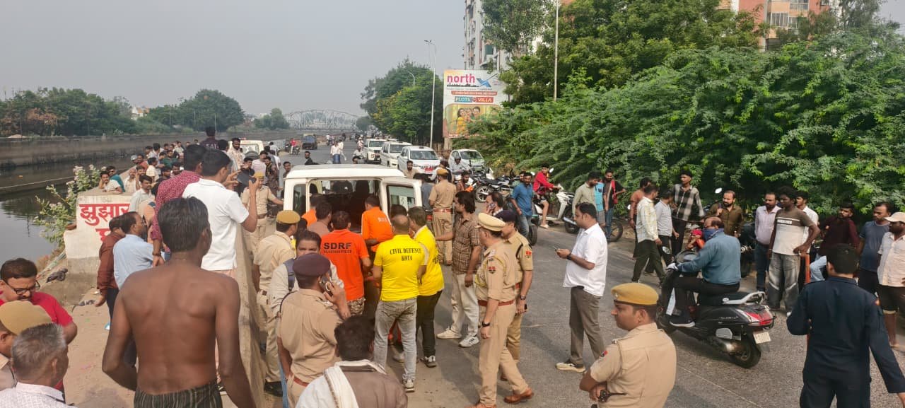 कोटड़ी नहर हादसा: 18 घंटे बाद मिले चारों युवकों के शव, 100 मीटर दूर फंसे थे