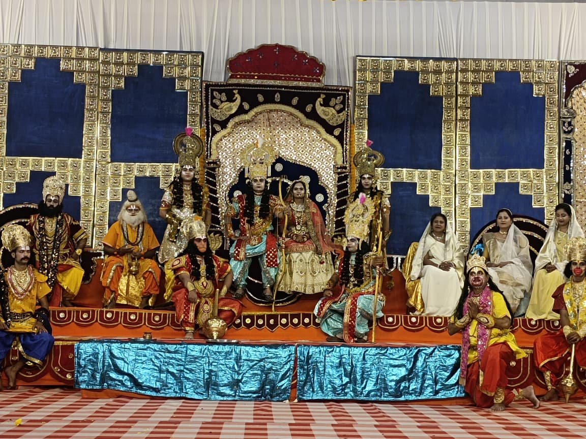 रामराज्य की स्थापना के साथ श्रीराम लीला का समापन, राजतिलक पर गूंजे जय श्रीराम के जयकारे