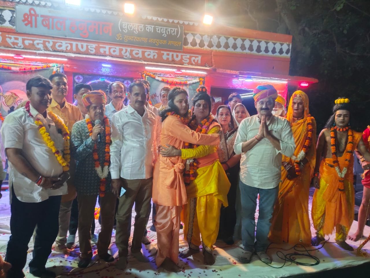 बूंदी में भरत मिलाप के दौरान श्रीराम-भरत का मिलन देख नम हुईं आंखें, उमड़ा जनसैलाब