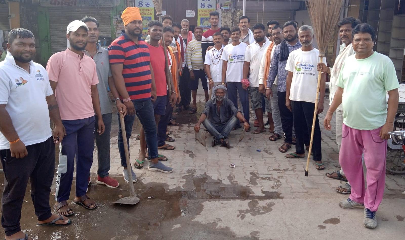 दीपावली पर घर चमकाने की तैयारी, लेकिन सुल्तानपुर की सफाई व्यवस्था पर संकट