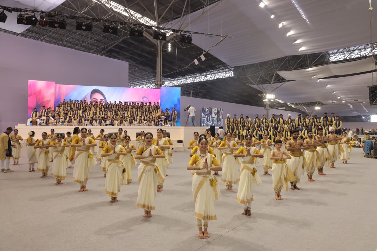आध्यात्मिक जागृति और मानवता के संदेश के साथ 79वें निरंकारी संत समागम का शुभारंभ