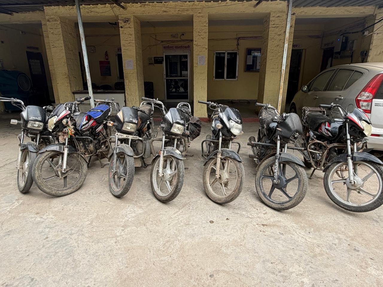 तालेड़ा पुलिस ने खोला बाइक चोर गिरोह का राज, तीन गिरफ्तार