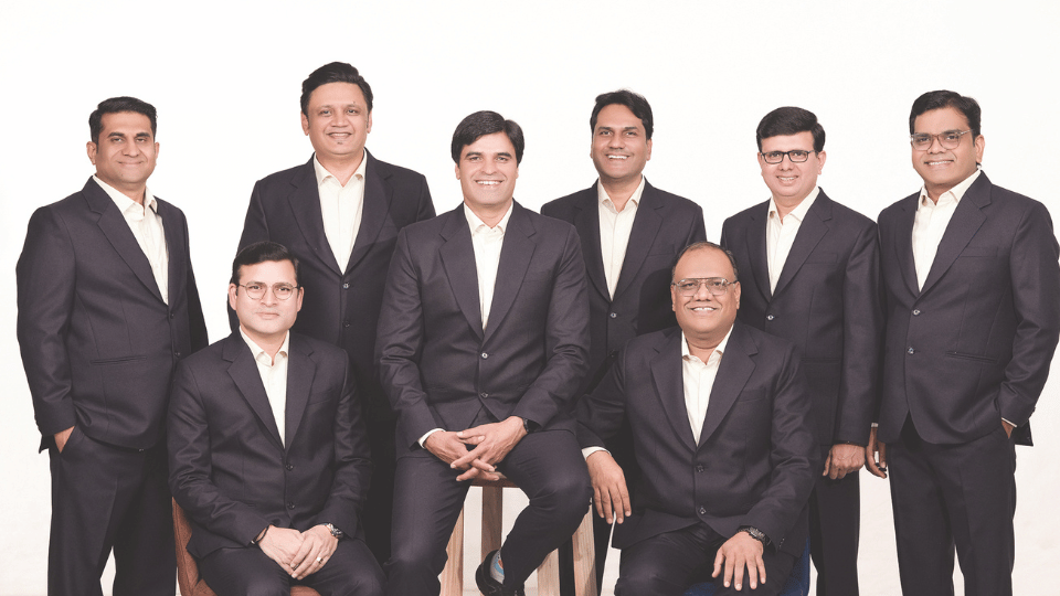 सर्वम करियर इंस्टीट्यूट |  हाइब्रिड लर्निंग, मेंटॉरशिप, पर्सनल अटेंशन और डिजिटल टेस्ट सीरीज से बनाई कोटा कोचिंग में अलग पहचान